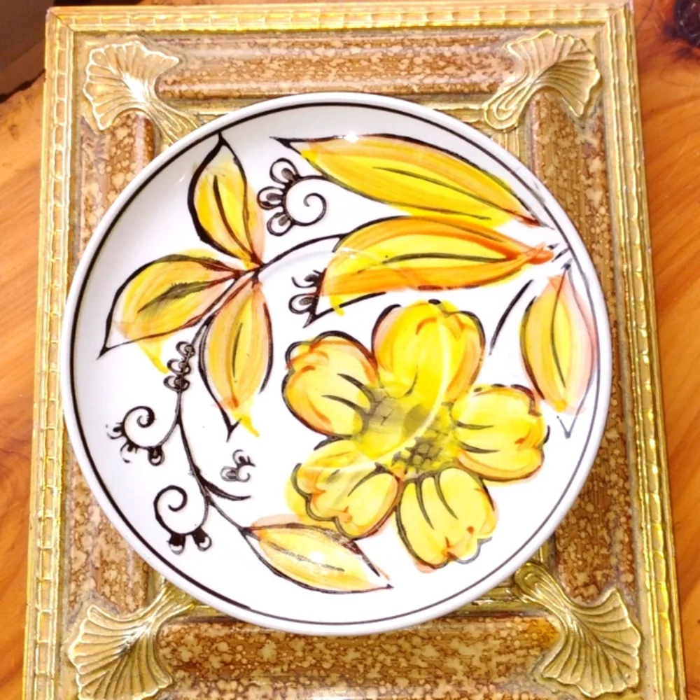 🌼 Vintage YELLOW FLOWERS Decorative PLATE  Made In Japan Hand Painted